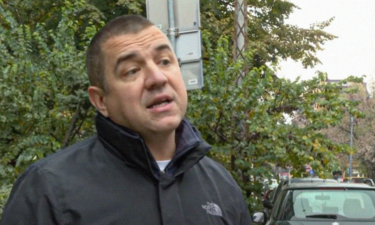 OVO OBAVEZNO URADITE AKO KOLIMA UĐETE U DIMNU ZAVESU: Okanović upozorava vozače - ovaj savet može vam spasiti život