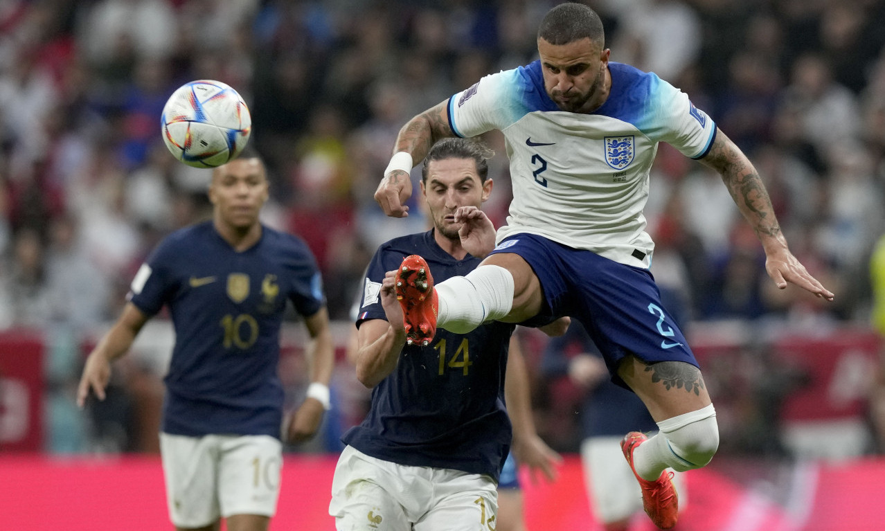 LEGENDARNI BEK ZATVORIO JEDNO FUDBALSKO POGLAVLJE! Kajl Voker završio reprezentativnu karijeru!