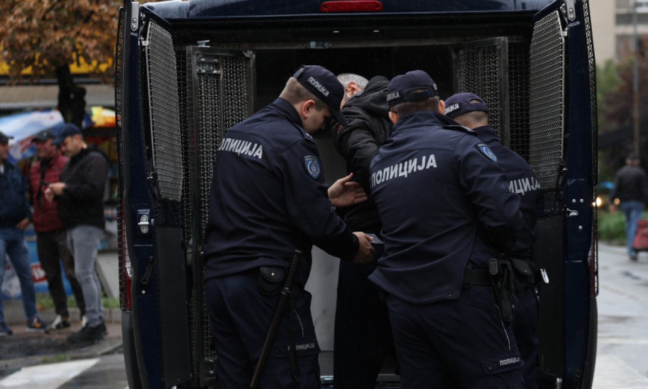 UHAPŠEN KAVČANIN DARKO DULOVIĆ Dovodi se u vezu sa slučajem "ubačeni snajperisti", ovo su detalji