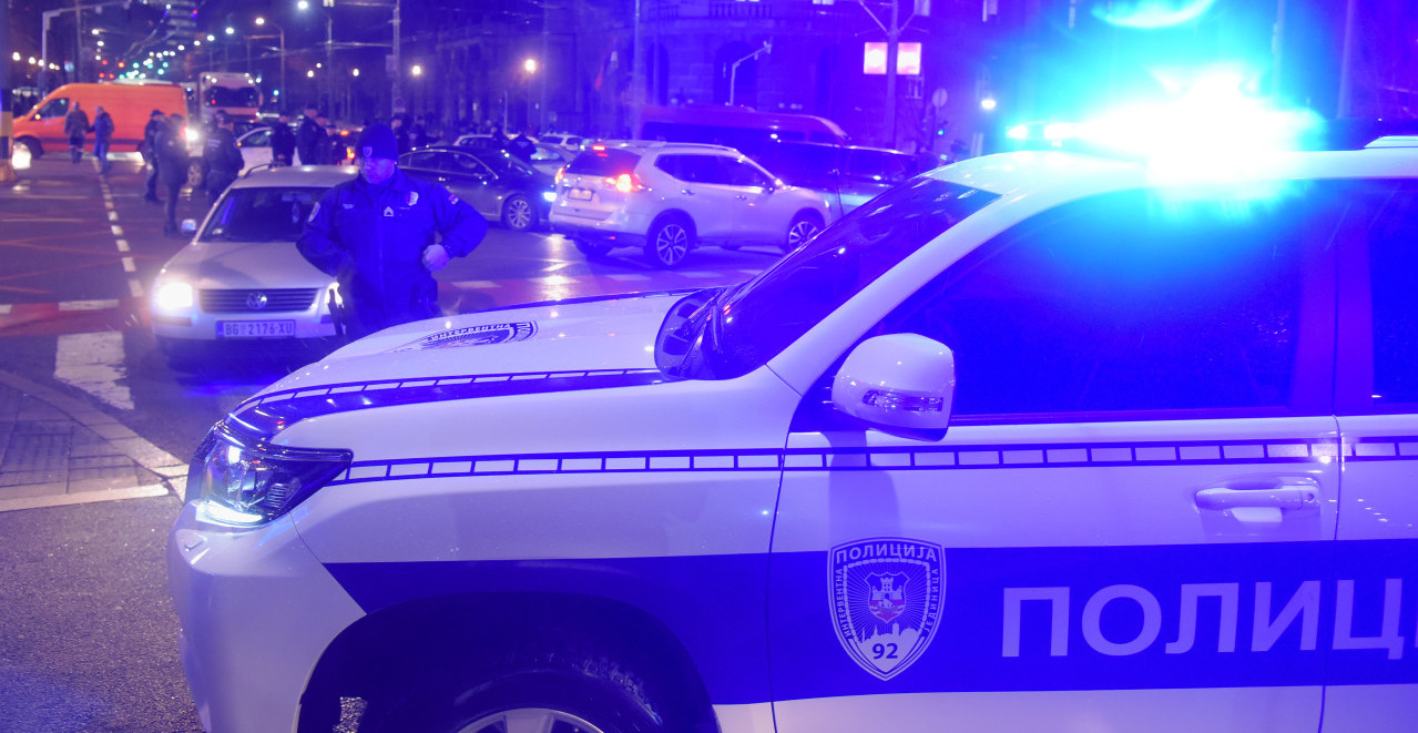 UBIJEN pljačkaš na KARABURMI: Razbojnik potegao PIŠTOLJ na policiju