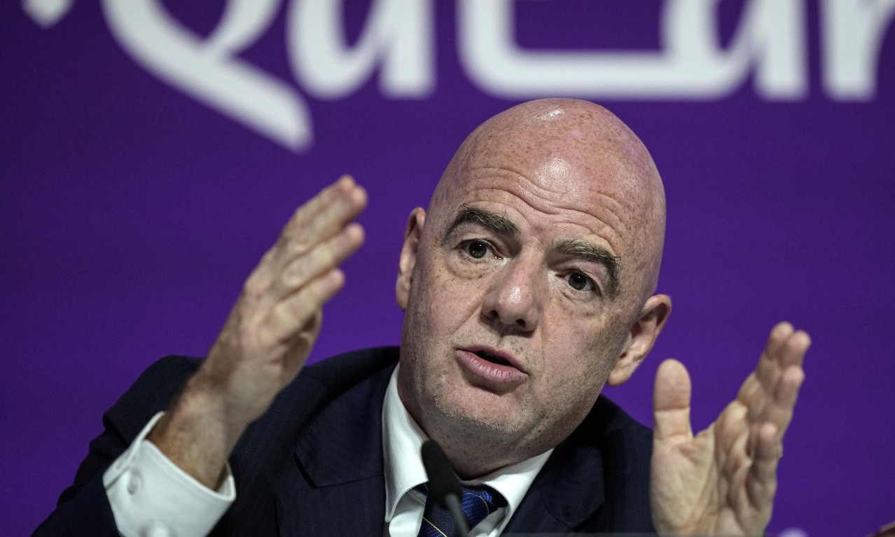 NEDVOSMISLENA PORUKA IZ SRBIJE: INFANTINO MORA DA BUDE SMENJEN! Fudbalski savez Srbije saopštenjem uputio jasnu želju