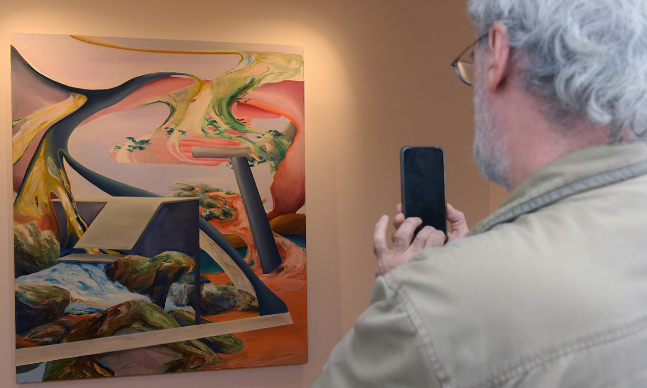 "Blistavo poput kraja sveta": Otvorena izložba Klemona Bedela u Galeriji Hestia