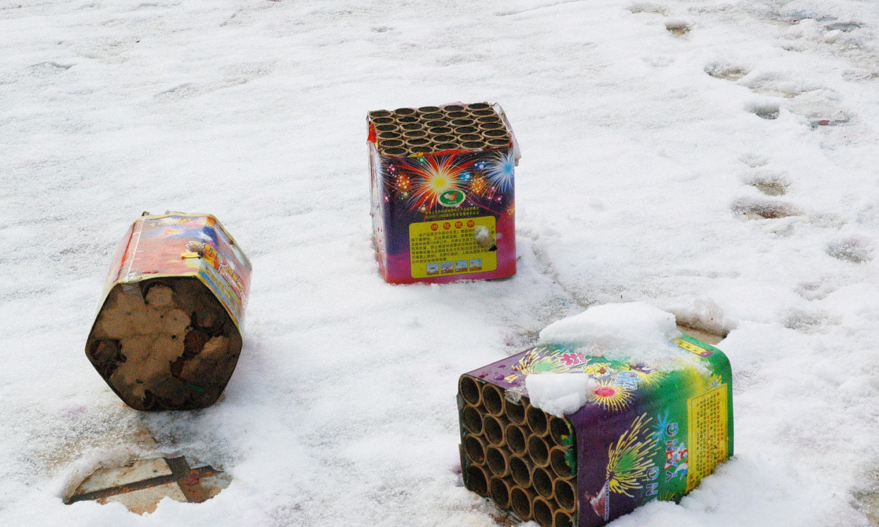 U Nikšiću oduzeto više od 11.000 komada PETARDI i raketa