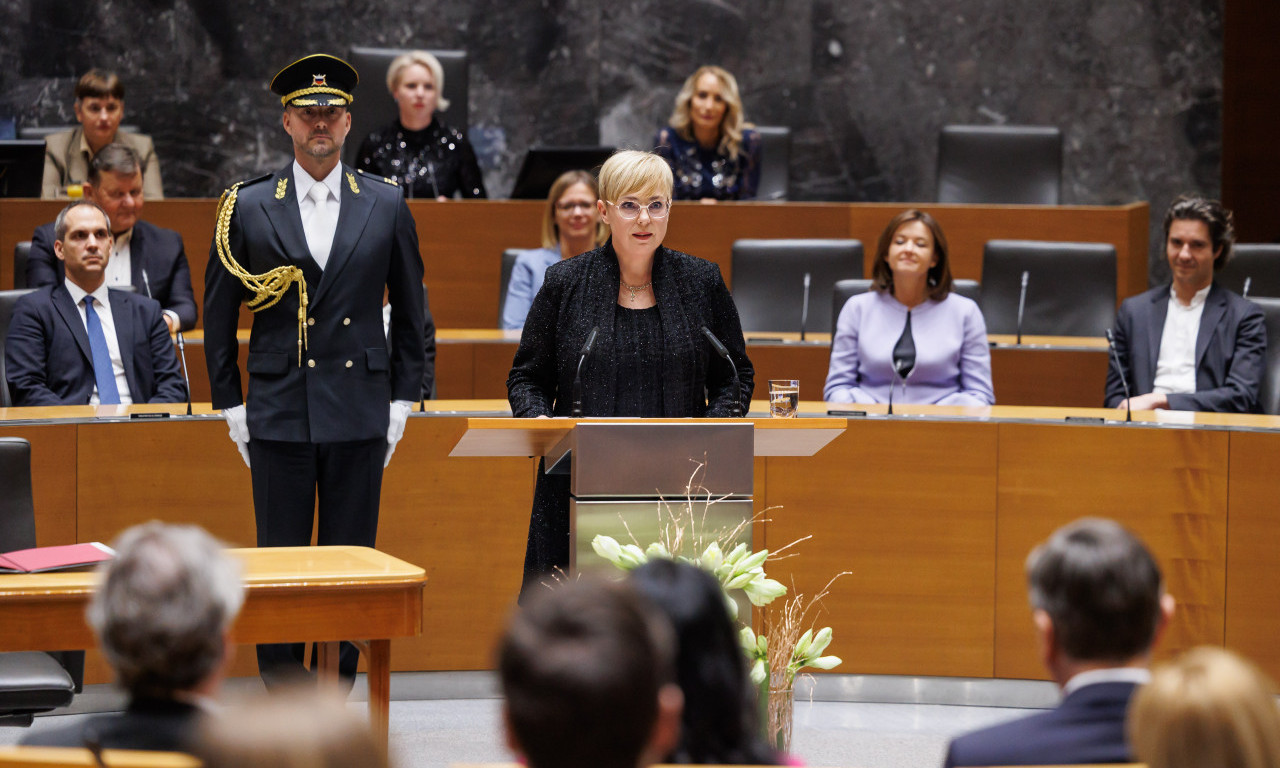 Sad je i ZVANIČNO: Predsednica Slovenije Nataša Pirc Musar položila zakletvu