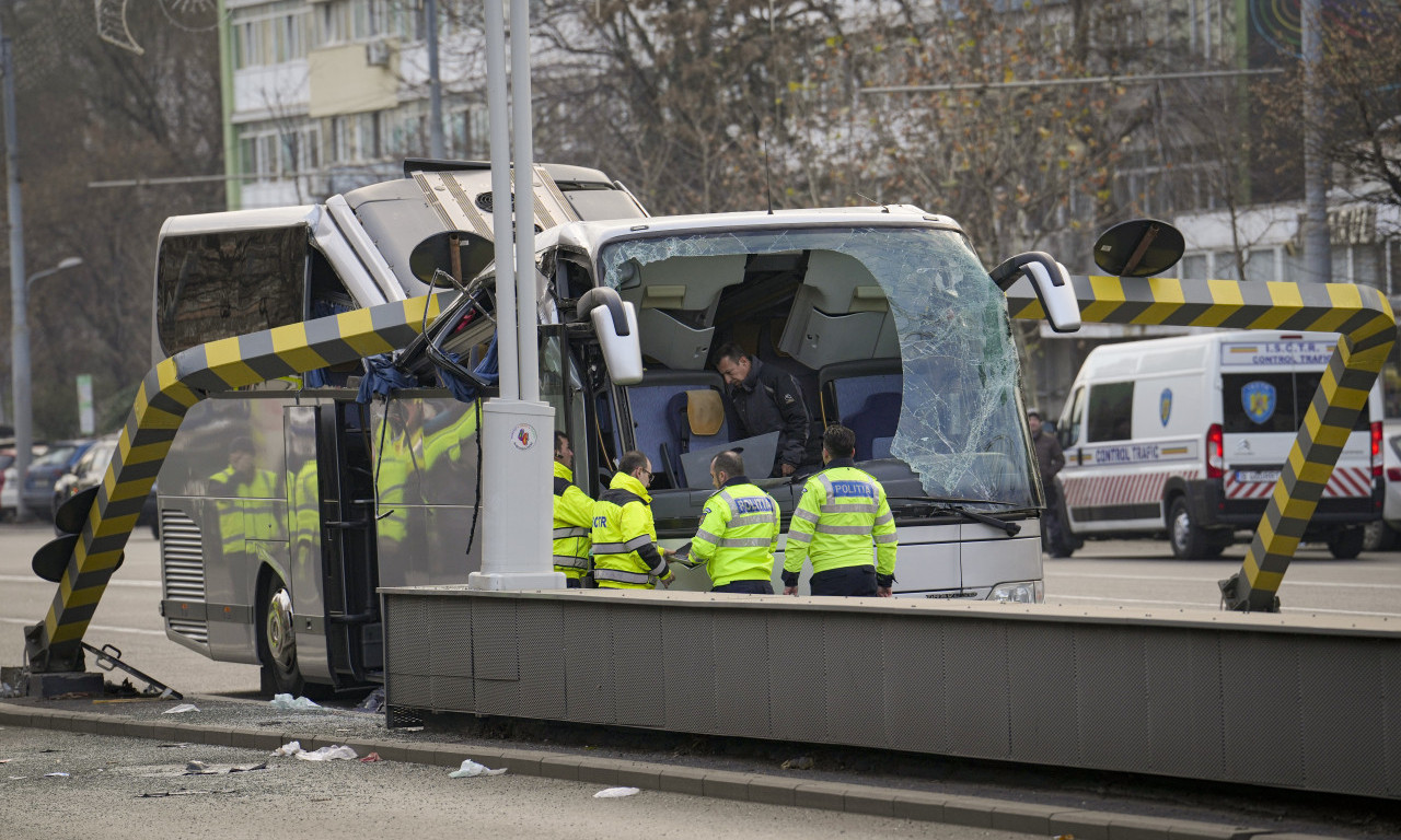 AUTOBUS pun grčkih TURISTA potpuno SPLJOŠTEN: Horor na putu u RUMUNIJI