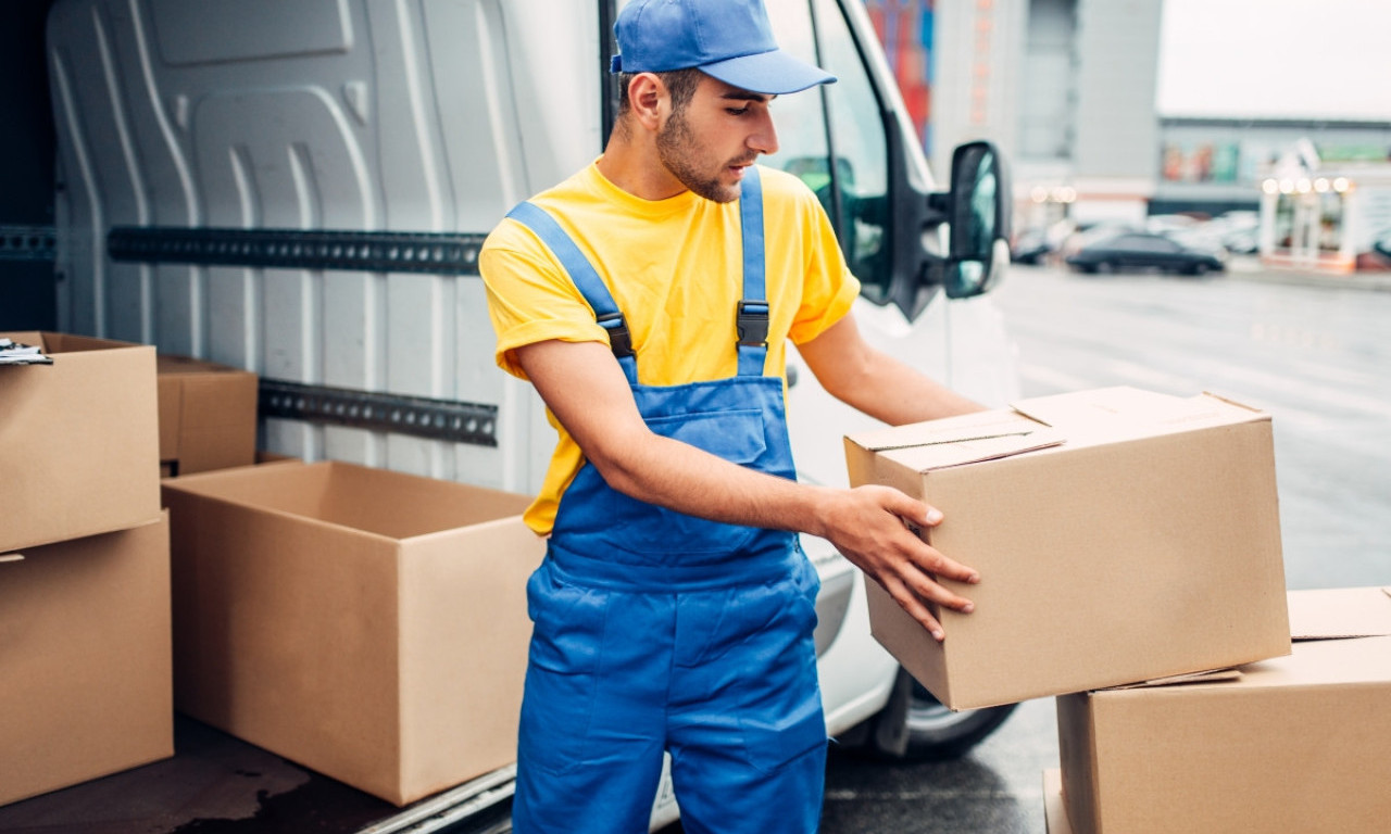 NOVA PREVARA SA NEPOZNATIM PAKETIMA Ako vam je ovo stiglo na adresu, možda ste žrtva - odmah prijavite