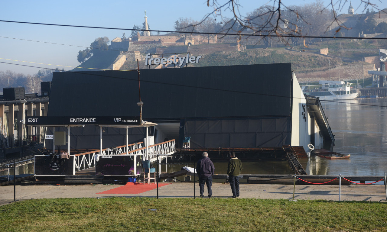 FRISTAJLER primio DVA - TRI PUTA više ljudi od dozvoljenog: Gradonačelnik objasnio kako je SPLAV POTONUO