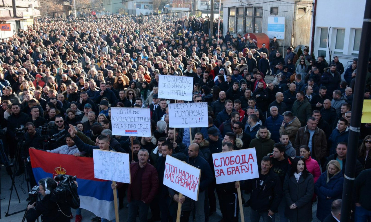 DECU TI NEĆEMO OPROSTITI! Hiljade ljudi na protestu u Štrpcu