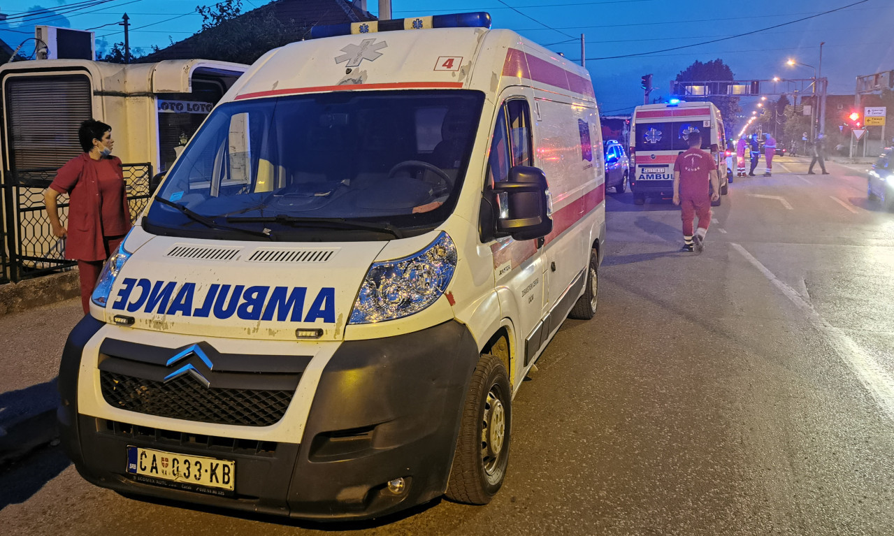 UŽAS u Preljini: POVREĐENA porodica u SAOBRAĆAJNOJ nesreći kod ČAČKA