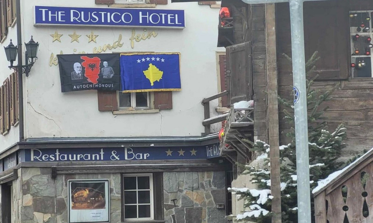 Provokacija u Davosu: Kod Vučićevog hotela TOKOM VEČERI uklonjena zastava "velike Albanije"