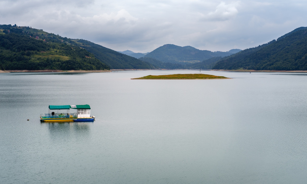 OBILNE PADAVINE donele mnogo štete i JEDNU DOBRU STVAR: Napunila se JEZERA u zapadnoj Srbiji