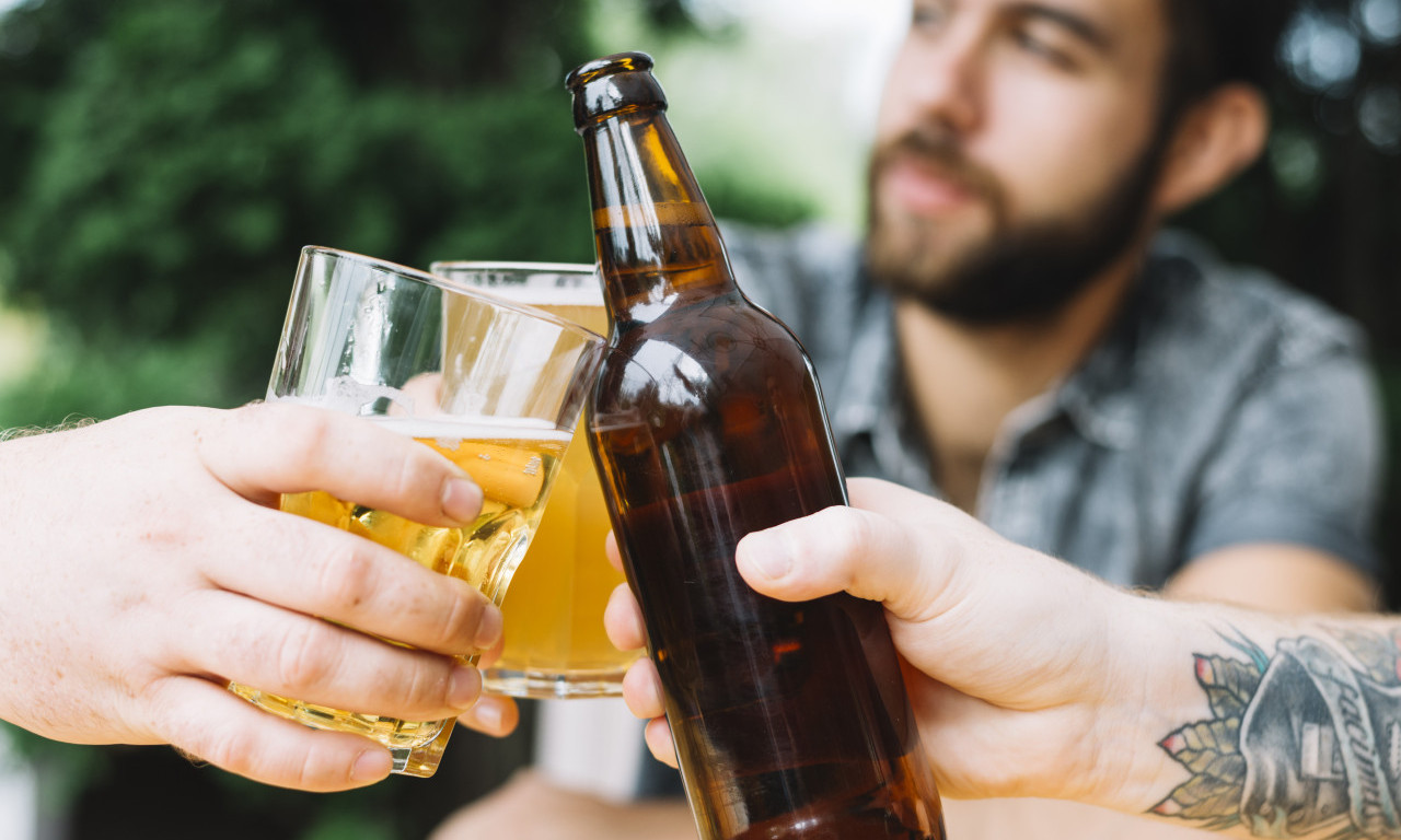 ZAPUŠITE nos i NADAJTE se najboljem: Da li biste PROBALI pivo od prečišćenih OTPADNIH voda?