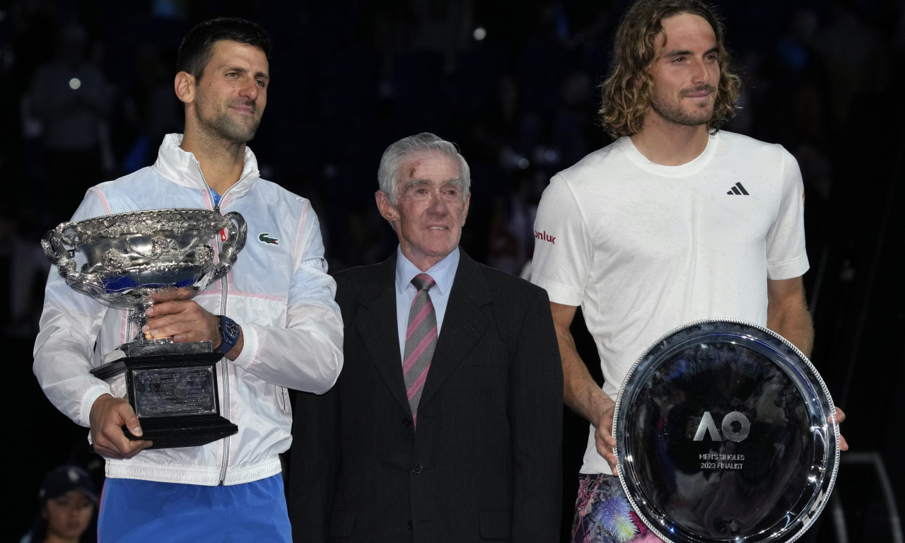 Cicipas se poklonio Novaku: NAJVEĆI si teniser IKADA