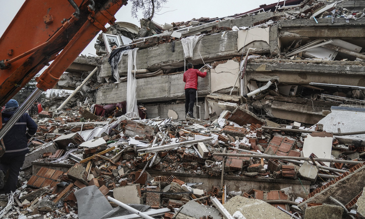 Strašne POSLEDICE zemljotresa: Najmanje 150.000 ljudi ostalo BEZ DOMA, srušeno 6.000 zgrada