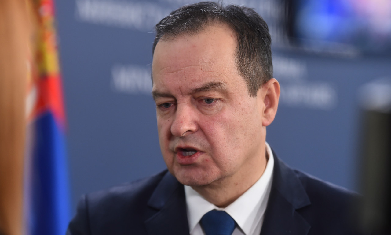 ZAPLENJENO JE TRI TONE STEROIDA VREDNIH TRI MILIONA EVRA Dačić otkrio detalje hapšenja organizovane grupe