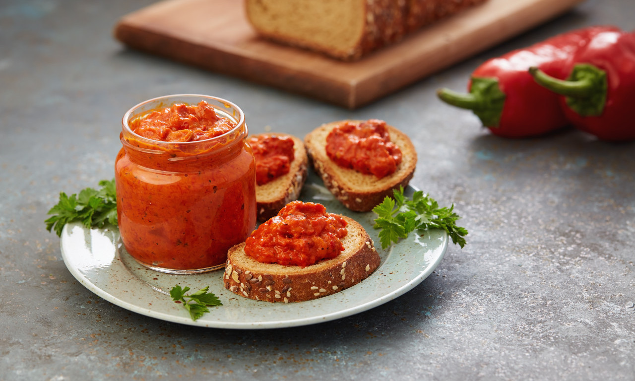 Kakva dijeta - AJVAR dijeta: Omiljeni namaz PROVERENO POMAŽE da se oslobodite kilograma