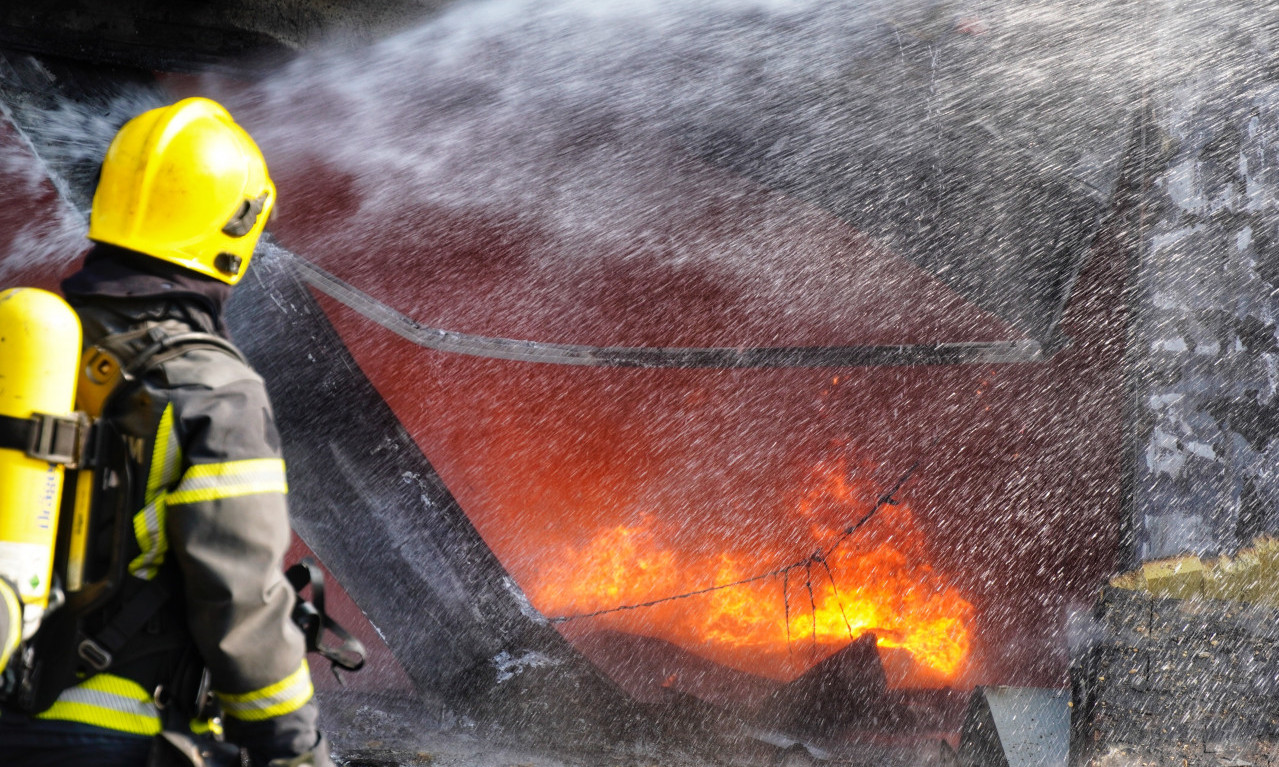U požaru u Rusiji POGINULO sedam osoba, među njima i ČETVORO DECE