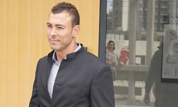UROŠ ĆERTIĆ ISEKAO ČOVEKA U CENTRU BEOGRADA Policija na nogama, potraga za kaskaderom u toku