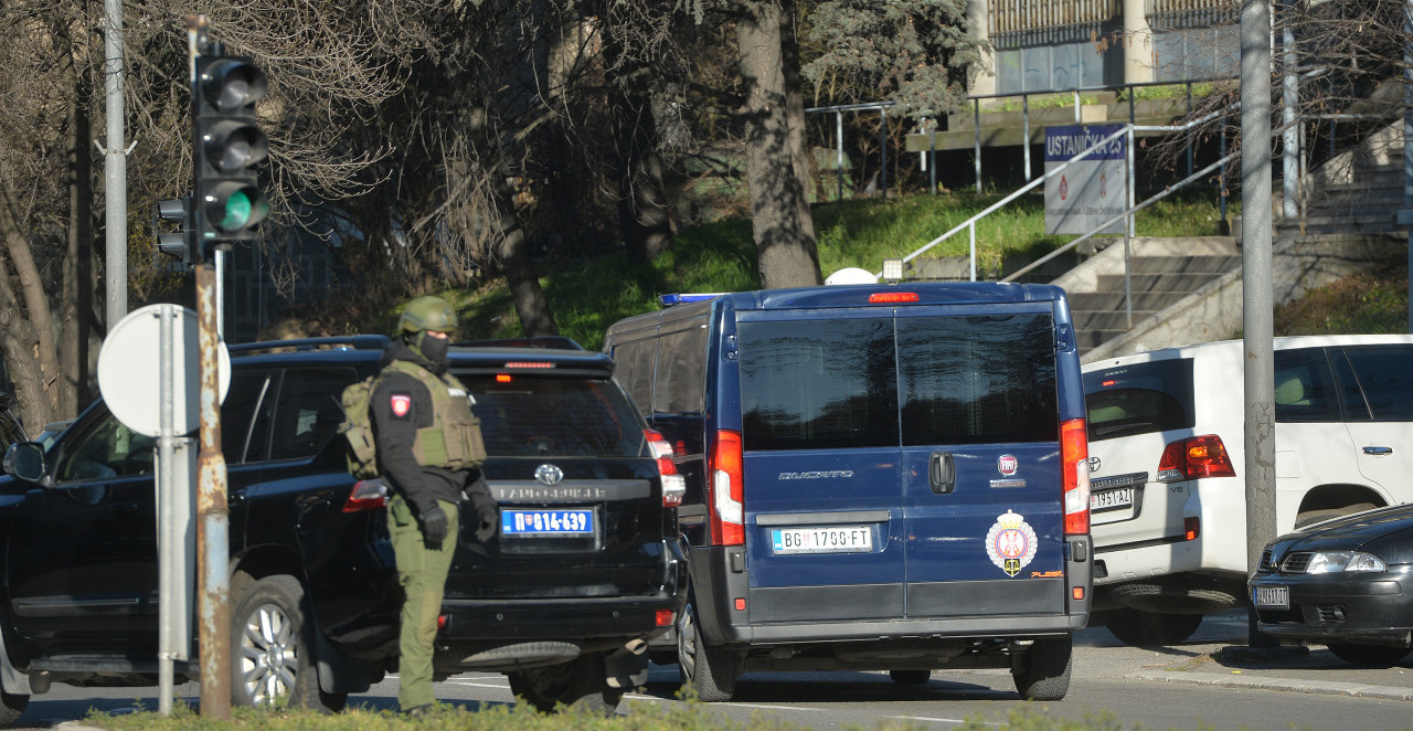 NOVE FOTOGRAFIJE UŽASA NA SUĐENJU BELIVUKU Prikazano zlostavljanje, kao i slika pokojnog Strahinje Stojanovića