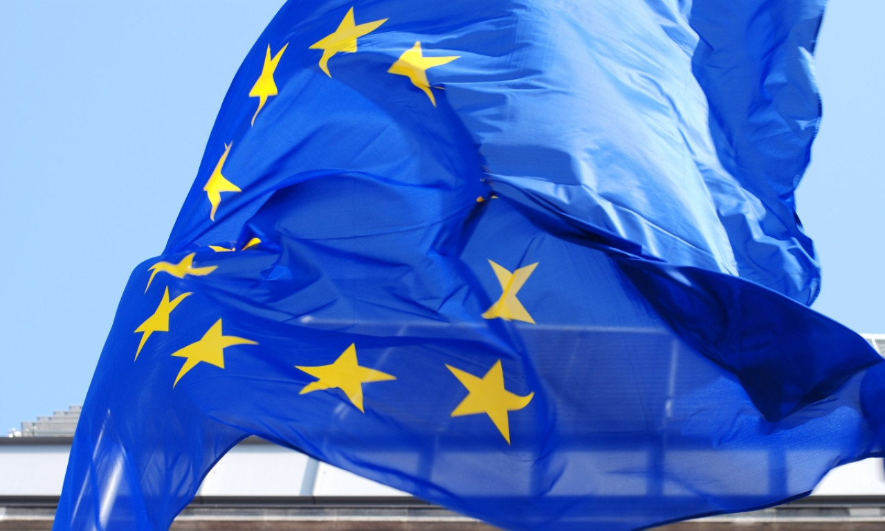 NOVI PAKET SANKCIJA PROTIV RUSIJE EU cilja rusku energetiku, banke...pomenuli i da su protiv platnih kartica "Mir"