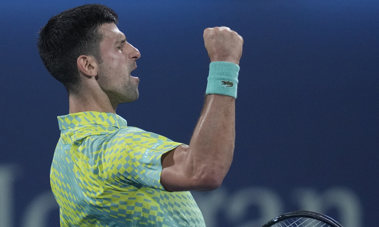 Đoković se NAMUČIO, ali je POBEDIO Mahača na ATP turniru u Dubaiju