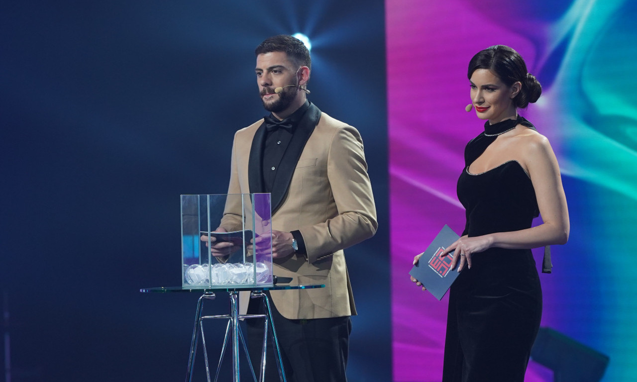 Evo stižu nam... POLAKO... Marićev LAPSUS postao je HIT na društvenim mrežama