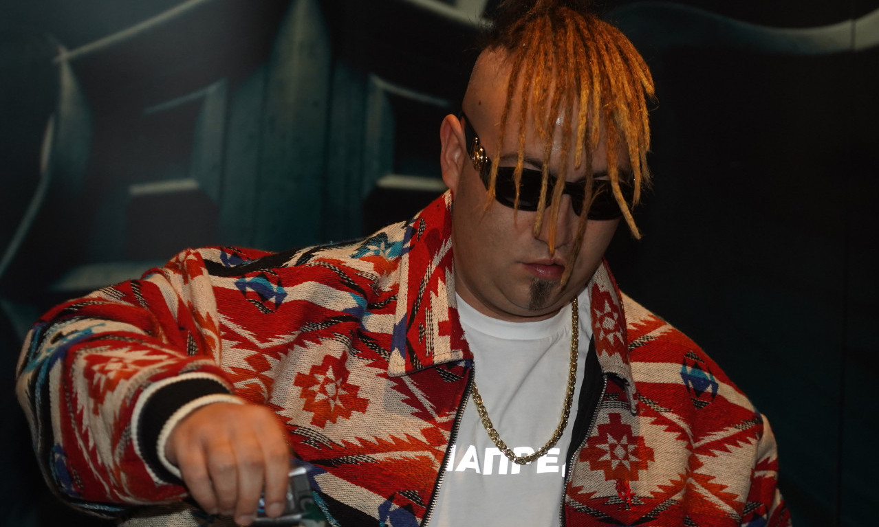 RASTA HITNO HOSPITALIZOVAN! U bolnicu stigao sa NESNOSNIM BOLOVIMA (FOTO)