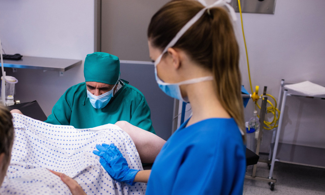 KONTROLA I U PORODILIŠTU U VRANJU! Oglasila se bolnica u kojoj je PORODILJA doživela AKUŠERSKO NASILJE