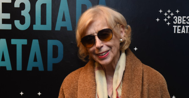 BRANKA PETRIĆ ZAVRŠILA U URGENTNOM! Pala na sceni - ima veliku povredu na licu (FOTO)