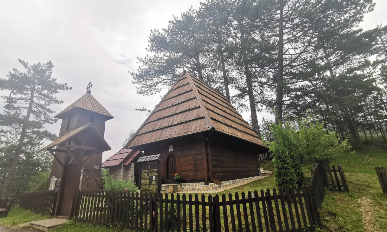 Neotkriven planinski BISER u Jablanici: CRKVA brvnara SVEDOČI o prošlosti i bogatoj srpskoj ISTORIJI