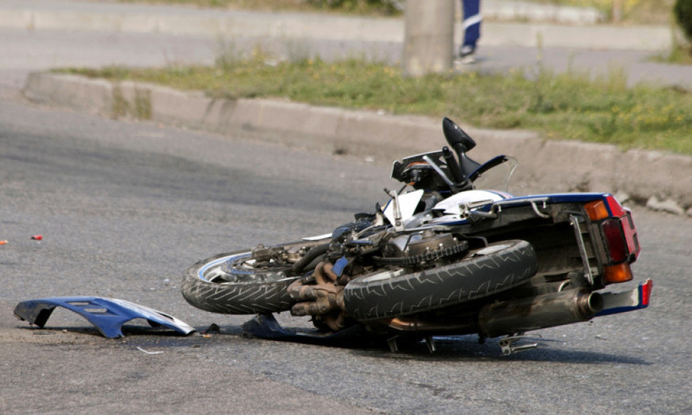 SRBIJA U CRNOM: SVAKIH PAR DANA NEKO POGINE NA MOTORU Statistika od početka godine ledi krv u žilama, 55 ljudi više nema