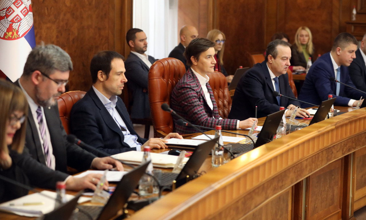 Vlada Srbije pomogla STRANCIMA: Lakše do privremenog BORAVKA i radne DOZVOLE