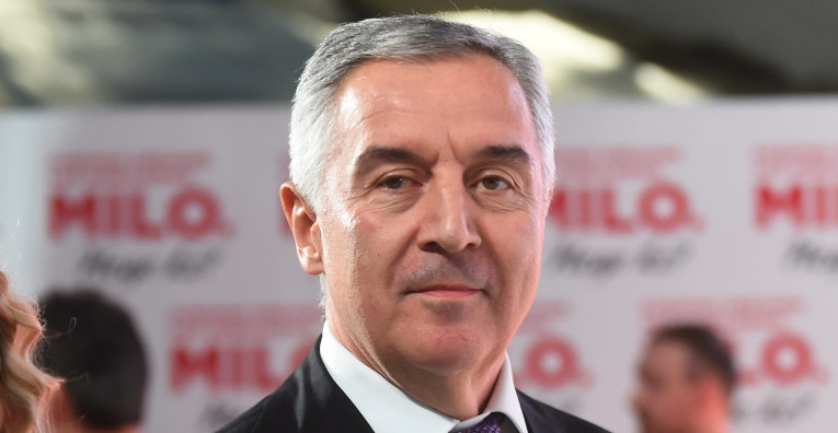 Inspekcija naredila, MILO ĐUKANOVIĆ MORA DA SRUŠI svoje zgrade u Nikšiću u roku od 20 dana?