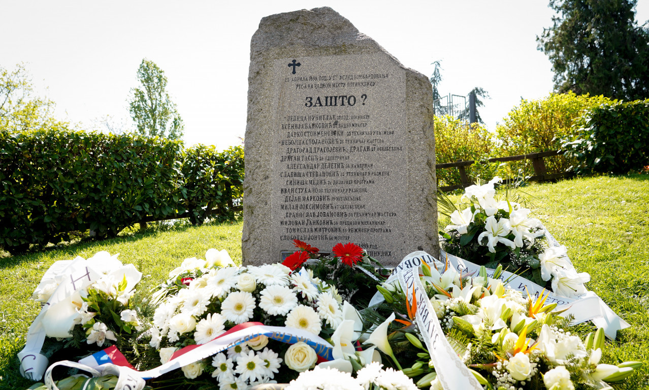 Održan pomen radnicima RTS ubijenim pre 24 godine u NATO bombardovanju