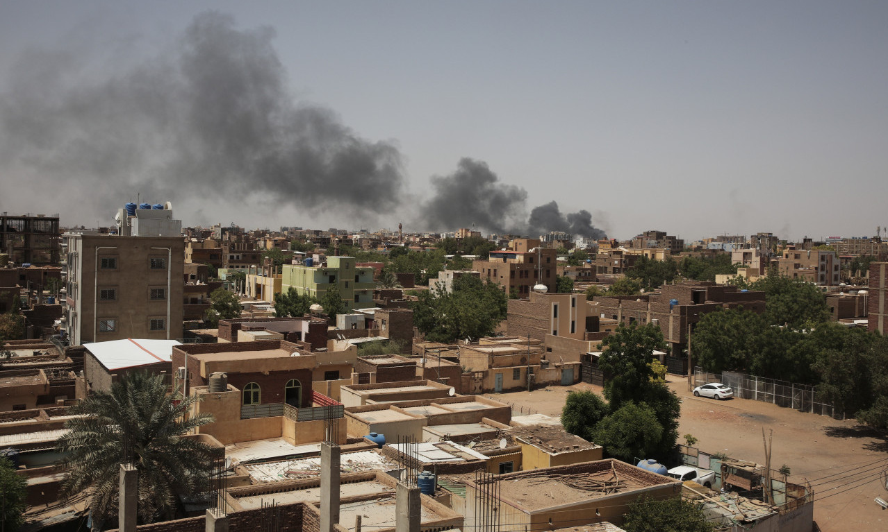 Iz SUDANA evakuisano 11 državljana SRBIJE, Francuska POMAŽE da odu i ostali