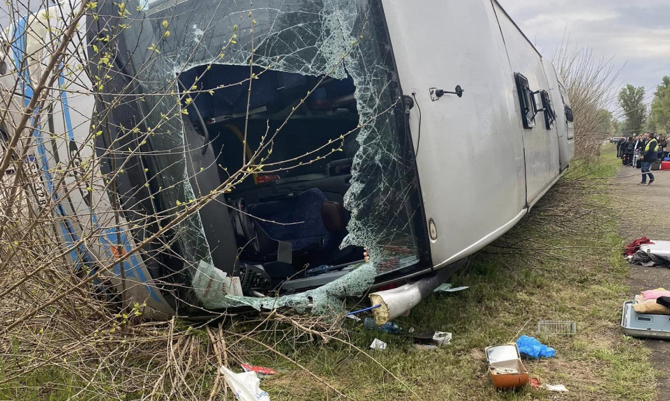 PREVRNUO SE autobus sa SRPSKIM TURISTIMA u MAĐARSKOJ: Povređeno 15 ljudi