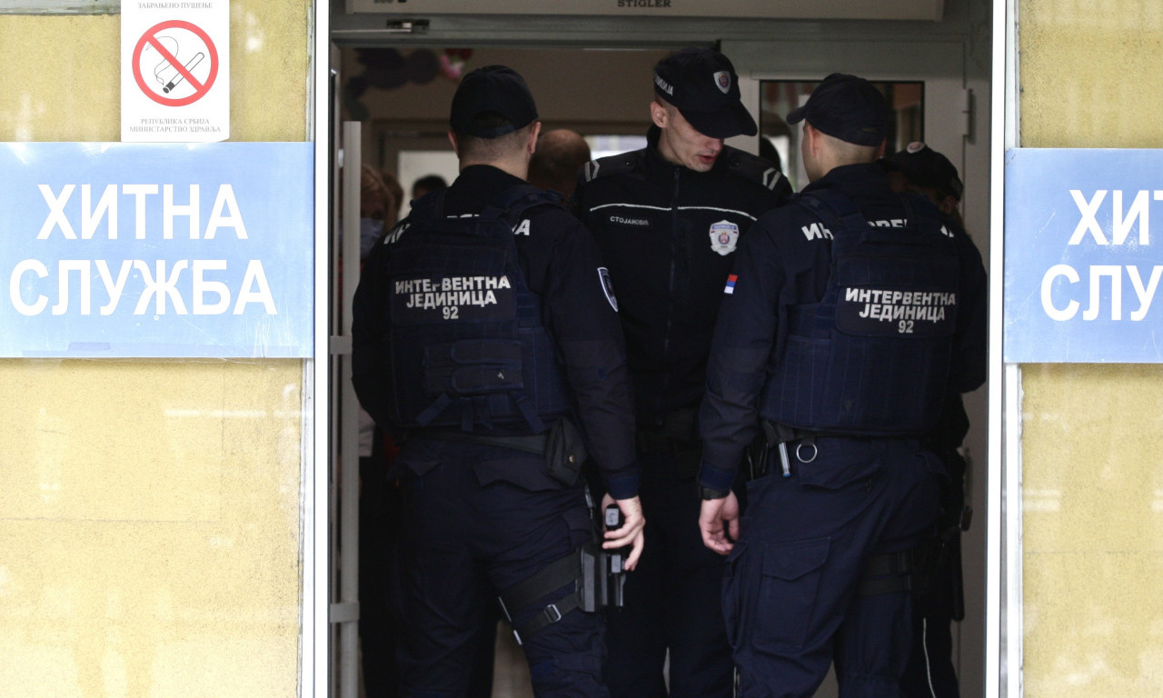 IMA POVREĐENIH U MASOVNOJ TUČI U ZEMUNU Stravične scene kod Glavne pošte