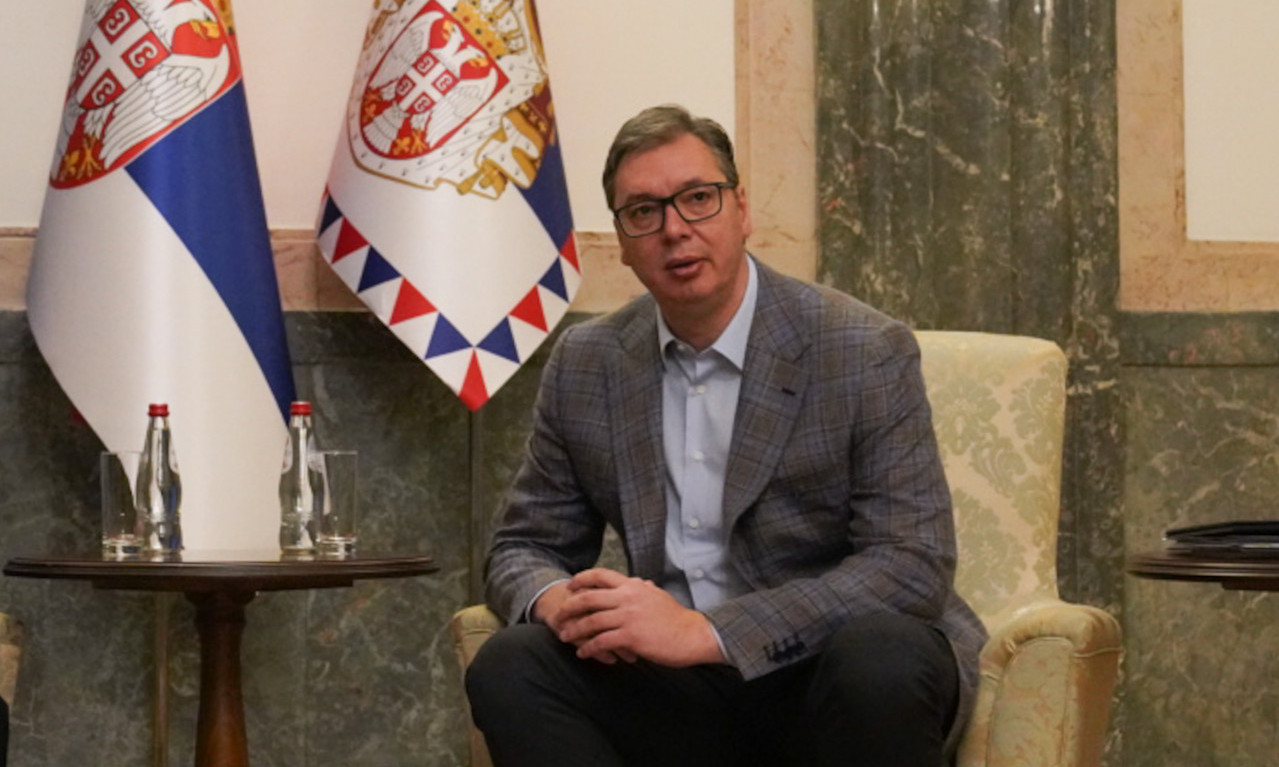 Vučić PRELOMIO: Sutra će NEKO DRUGI preuzeti SNS, od Vidovdana formiranje POKRETA ZA NAROD I DRŽAVU