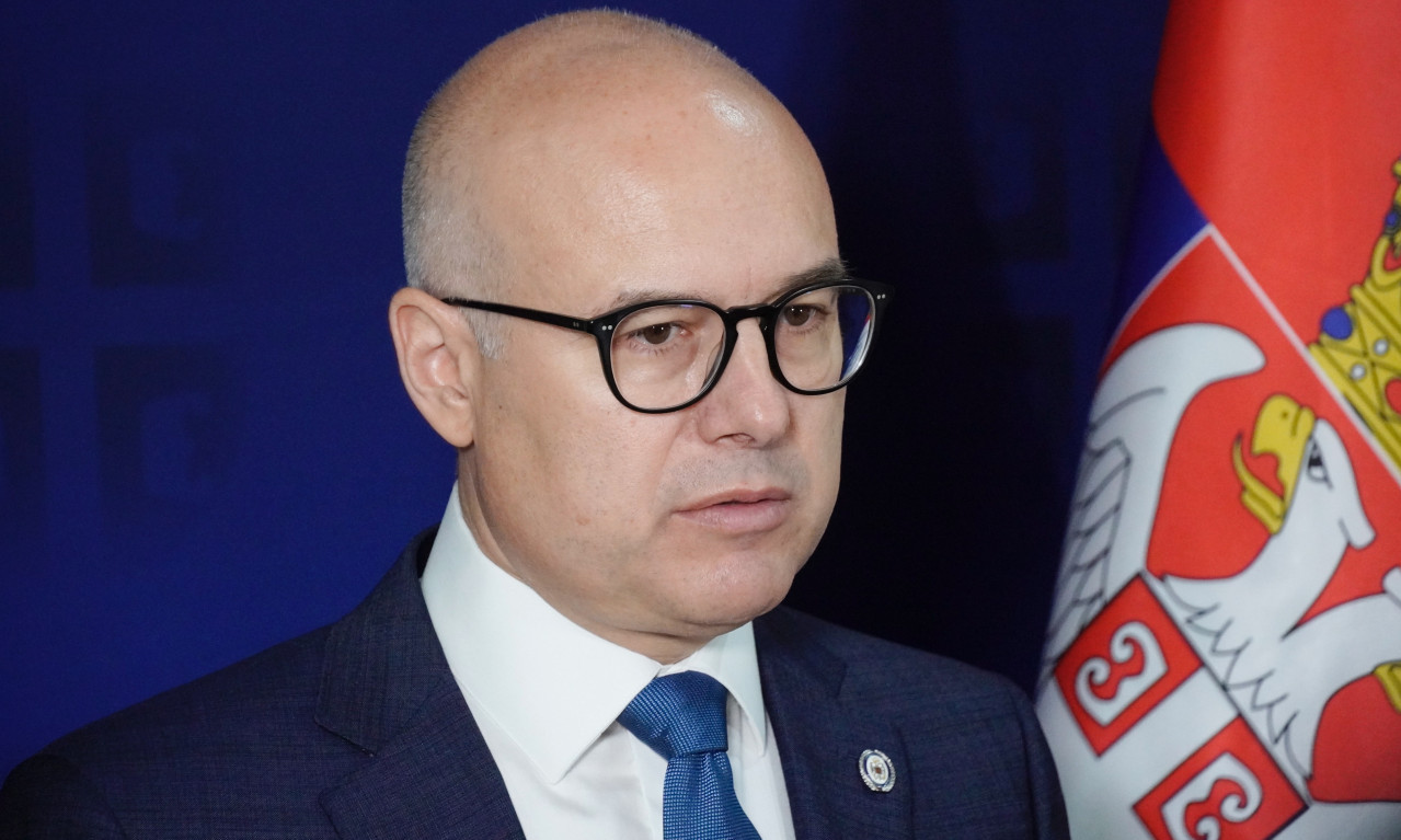MINISTAR OBRANE o stanju na KiM: Situacija je VISOKO RIZIČNA, Srbija definisala CRVENE LINIJE