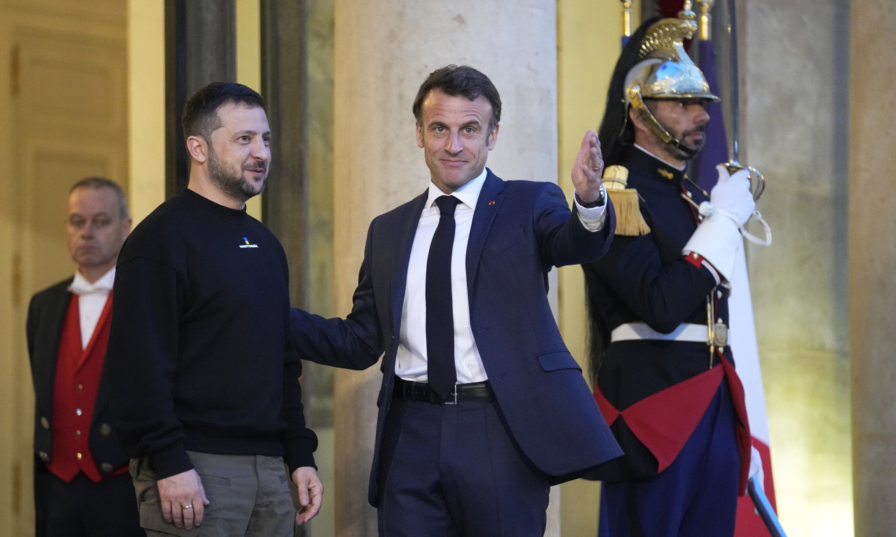 ZELENSKI U PONEDELJAK SA MAKRONOM U PARIZU Zna se šta je tema susreta...