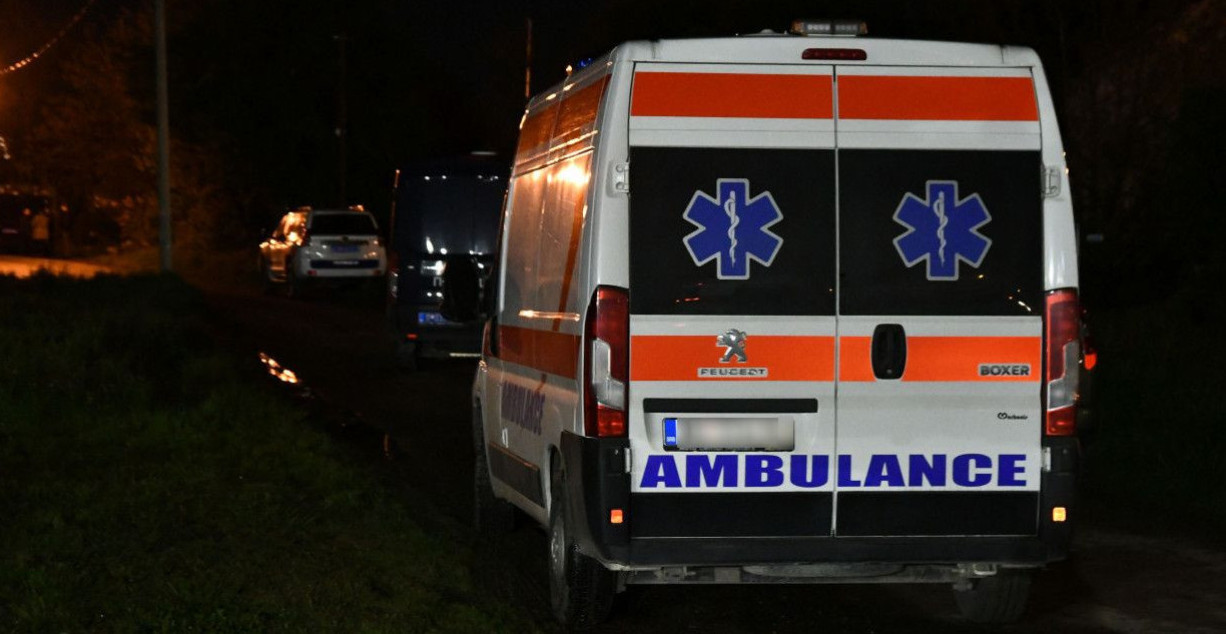 Nesreća u Novom Sadu: Devojčica PALA sa TREĆEG SPRATA, prevezena na reanimaciju