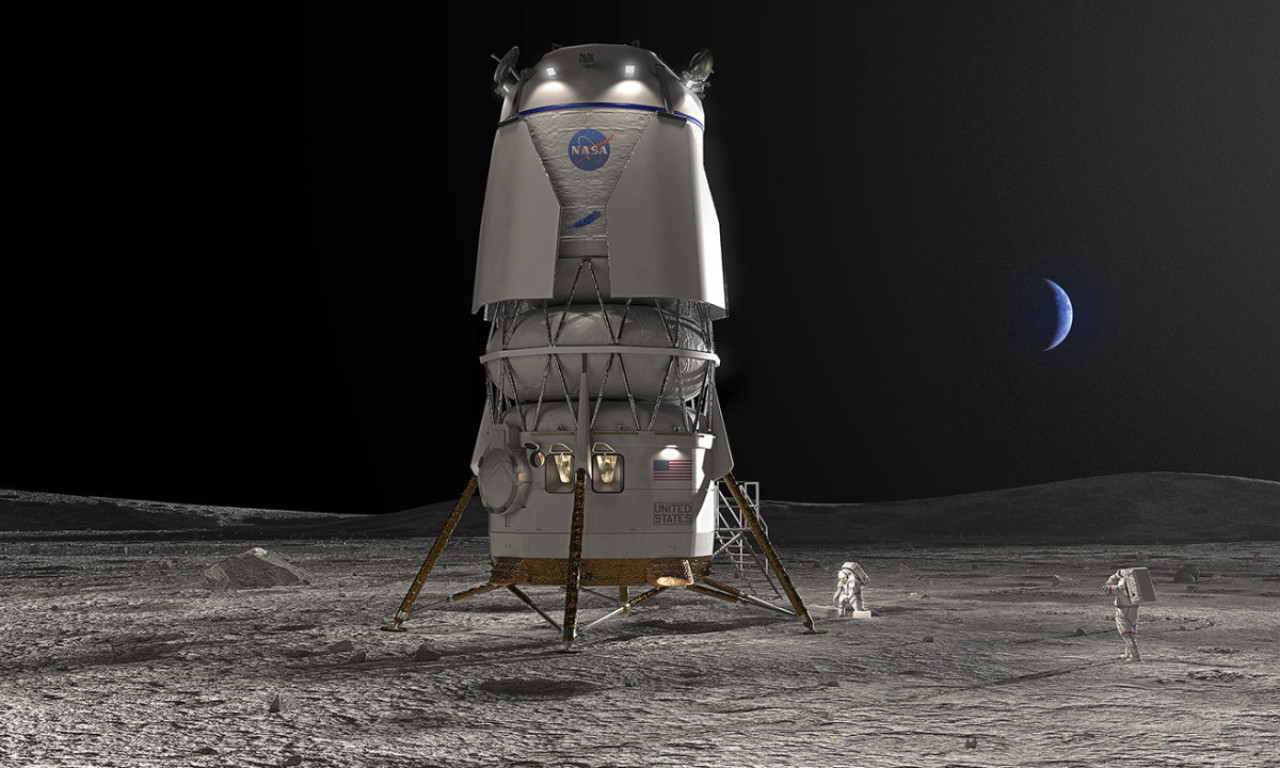 PORED SpaceX Ilona Maska, u MESEČEVU MISIJU uključio se i Blue Origin Džefa Bezosa