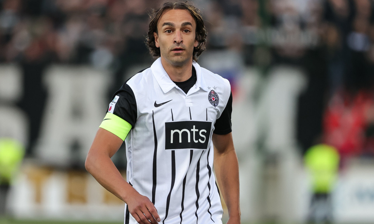 LAZAR MARKOVIĆ SE VRAĆA!
