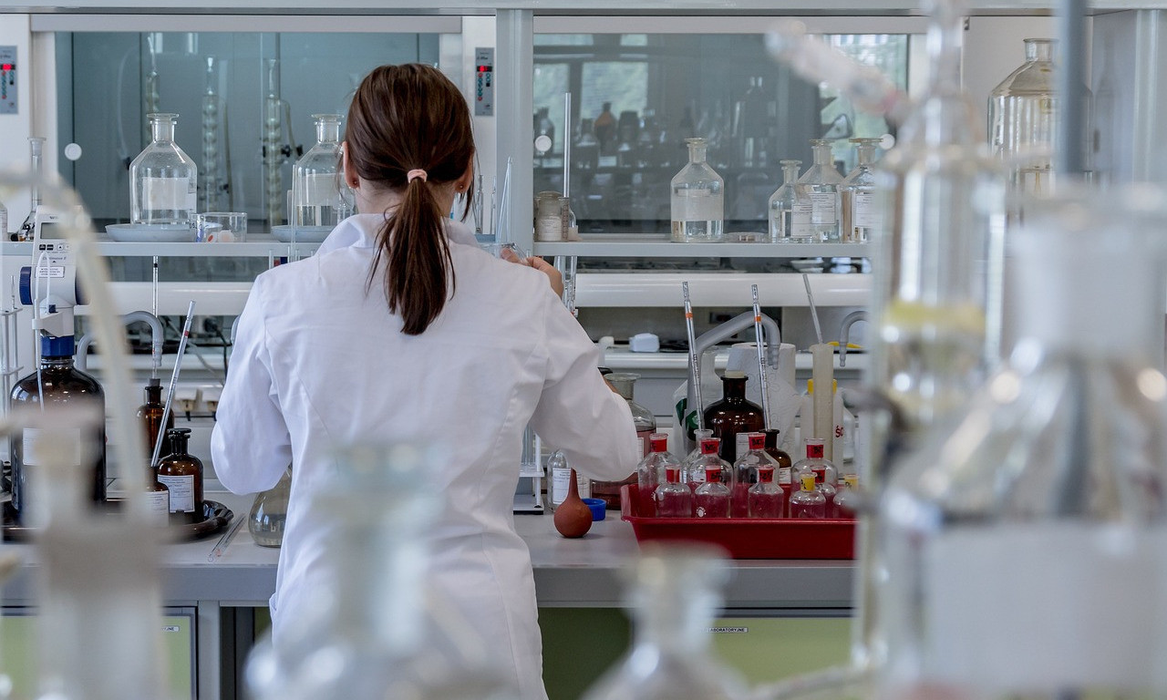 OVO JE NOVA BOJA Naučnici je prvi put videli u laboratoriji i imaju samo jednu reč za nju: "Izvanredna"