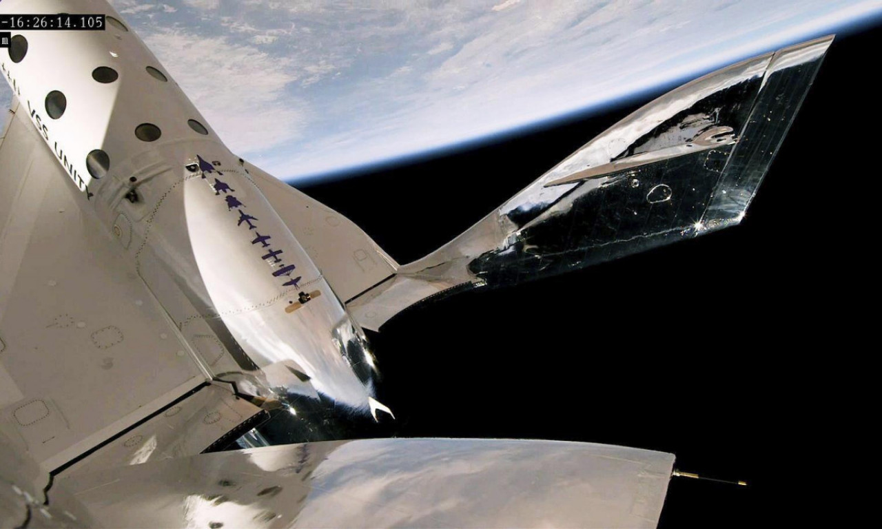 Kompanija Virgin Galactic USPEŠNO testirala letilicu za SVEMIRSKI TURIZAM pre početka komercijalnih usluga