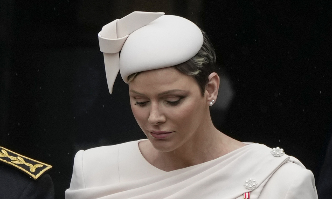 Princeza ŠARLIN više nije plavuša: Pojavila se u javnosti, a promena je DRASTIČNA