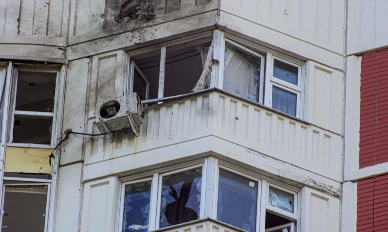 DRONOVIMA NAPADNUTA MOSKVA: Nekoliko zgrada oštećeno, vojska oborila 8 LETELICA