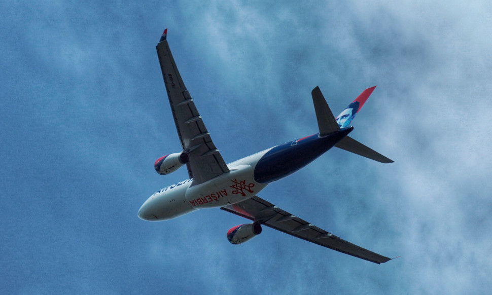 Svi LETOVI sa BEOGRADSKOG AERODROMA kasne, neki i do 4 sata: Tek se OČEKUJE HAOS