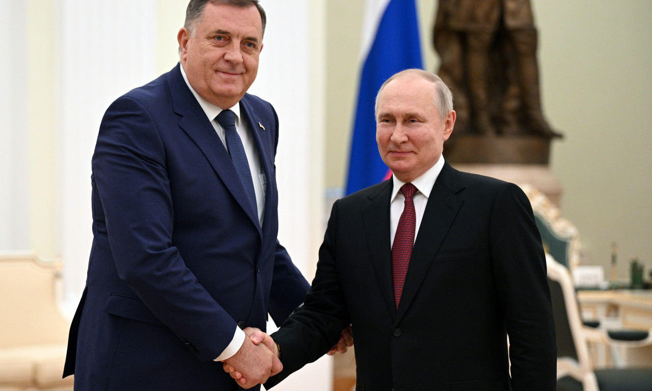 Putin ODLIKOVAO Dodika ORDENOM Aleksandra Nevskog
