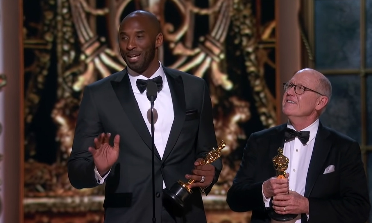 NIKO KAO KOBI: Legendarni košarkaš je JEDINA OSOBA koja je OSVOJILA zlatnu olimpijsku medalju i Oskara